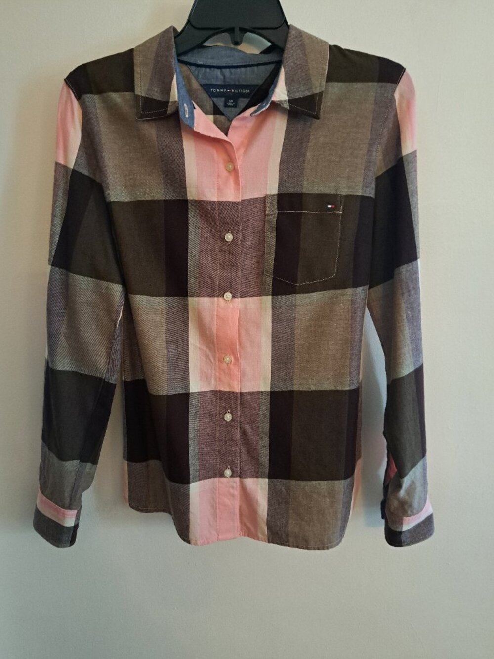 TOMMY HILFIGER Ladies Brown/Pink Plaid Flannel Button Down Shirt - SMALL